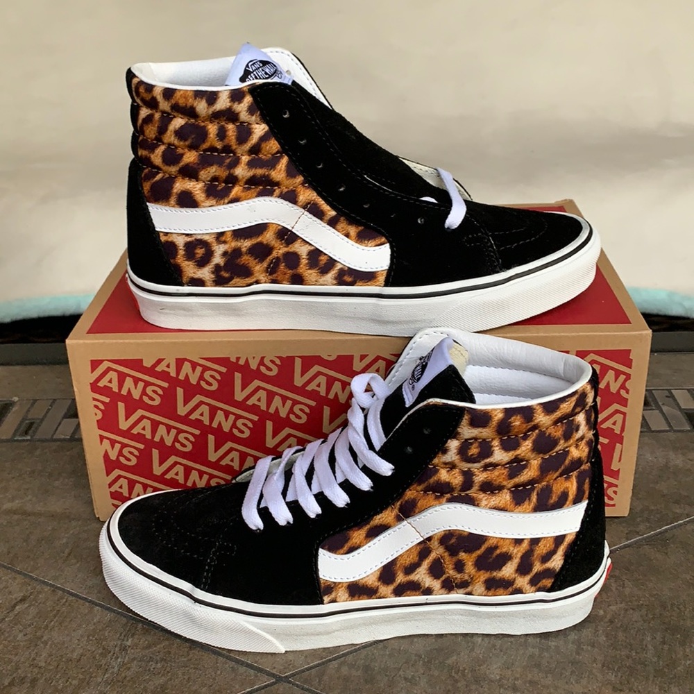 VANS SK8-HI LEOPARD BLACK/TRUE WHITE WMNS - Picture 1 of 16